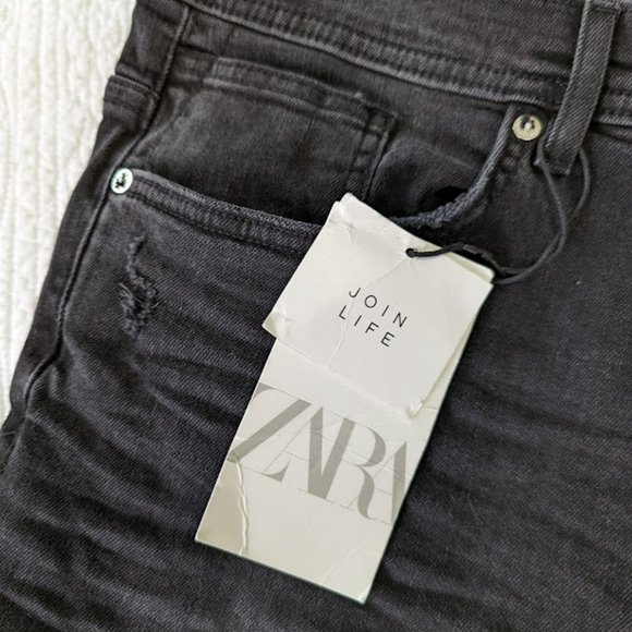 NWT Zara Skinny Cropped Fit Distressed Jeans - Size 36 - Picture 2 of 9